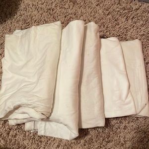 5 HANES white tee-shirt MEDIUM